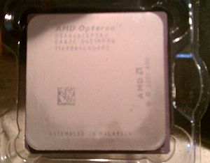 CPU AMD Opteron Model 846, 2.0GHz (2000MHz), 1MB (1024KB), Socket 940 PGA (940-pin), OSA846CEP5AV, OEM ()
