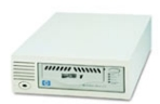 Streamer Hewlett-Packard (HP) C7377-00156, Ultrium1 (LTO), 200GB, internal tape drive/w 3 cartridges, retail ()