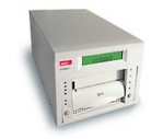 Streamer ADIC DS9700D (Quantum TH6AE-EC) DLT7000, 35/70GB, SCSI-3 68-pin SE, external tape drive, p/n: 98-5479-02  ()