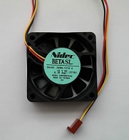 Предлагаем Вашему вниманию вентилятор охлаждения Nidec Beta SL D06R-12TH A DC 12V 0.16A 60x60x15mm Cooling Fan, 3-wires. Цена-1356 руб.