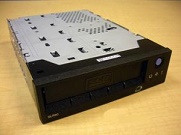 Имеется в наличии стример Streamer IBM SLR60 30/60GB, internal tape drive, p/n: 53P2383. Цена-37520 руб.