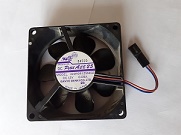 Появилась возможность приобрести вентилятор охлаждения Sanyo Denki DC Petit Ace 25 109R0812M402 12V 0.09A 80x80x25mm Brushless Cooling Fan, 2-wires. Цена-1356 руб.